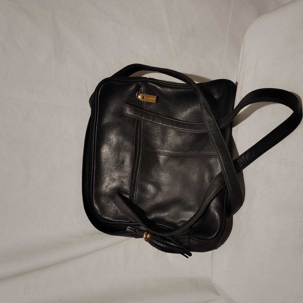 Aurielle, black purse, gold metal, shoulder straps, leather
